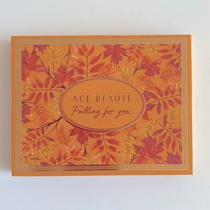 ACE BEAUTE “Falling for you “ eyeshadow palette